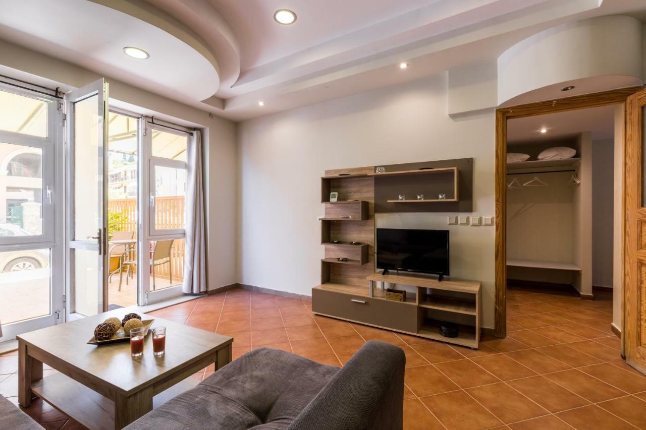 Mon-Repo Suites Corfu  Esterno foto