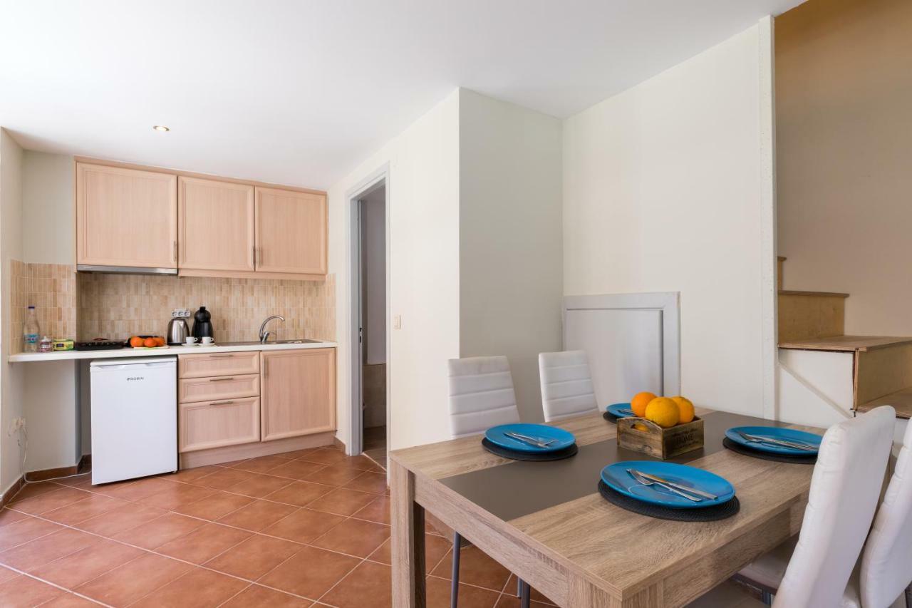 Mon-Repo Suites Corfu  Esterno foto