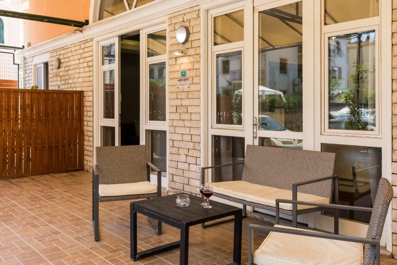 Mon-Repo Suites Corfu  Esterno foto